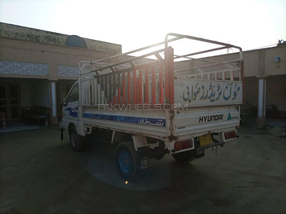 Hyundai Shehzore 2006 for Sale in Swabi Hyundai Shehzore 2006 for Sale in Swabi Image-4