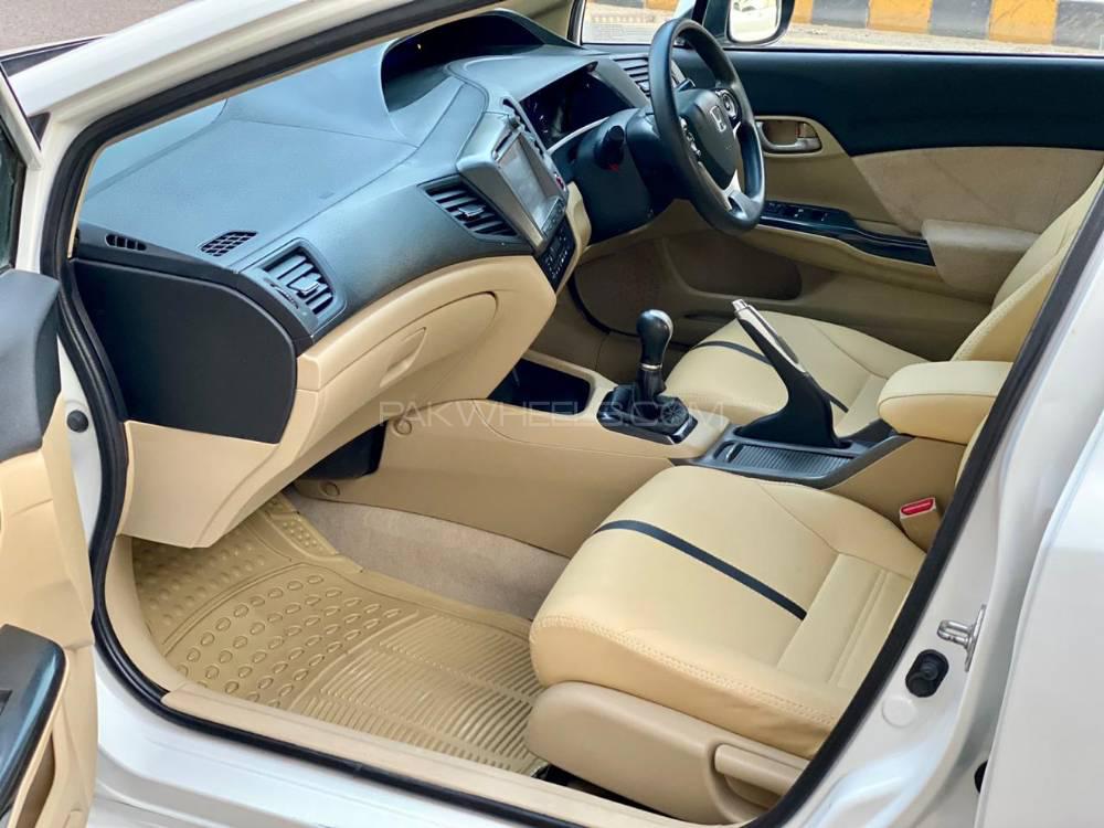 Honda Civic 2013 for Sale in Karachi Honda Civic 2013 for Sale in Karachi Image-12