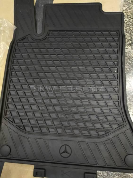 Original - Mercedes - Car Mat  - Rubber Mat Image-1