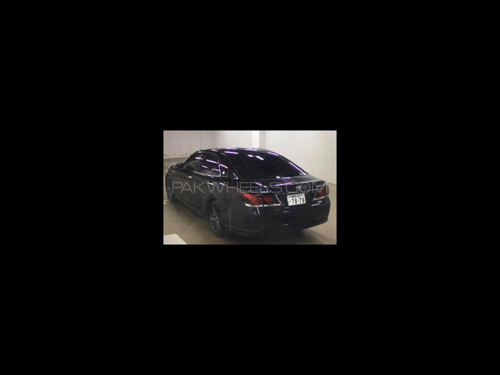 Toyota Crown 2014 for Sale in Lahore Image-1