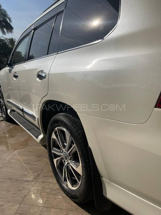 Toyota Land Cruiser 2013 for Sale in Islamabad Toyota Land Cruiser 2013 for Sale in Islamabad Image-5