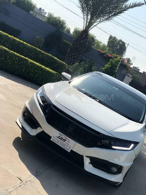 Honda Civic 2019 for Sale in Gujranwala Honda Civic 2019 for Sale in Gujranwala Image-4