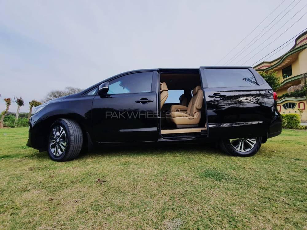 کِیا کارنیول 2019 for Sale in سیالکوٹ Image-1