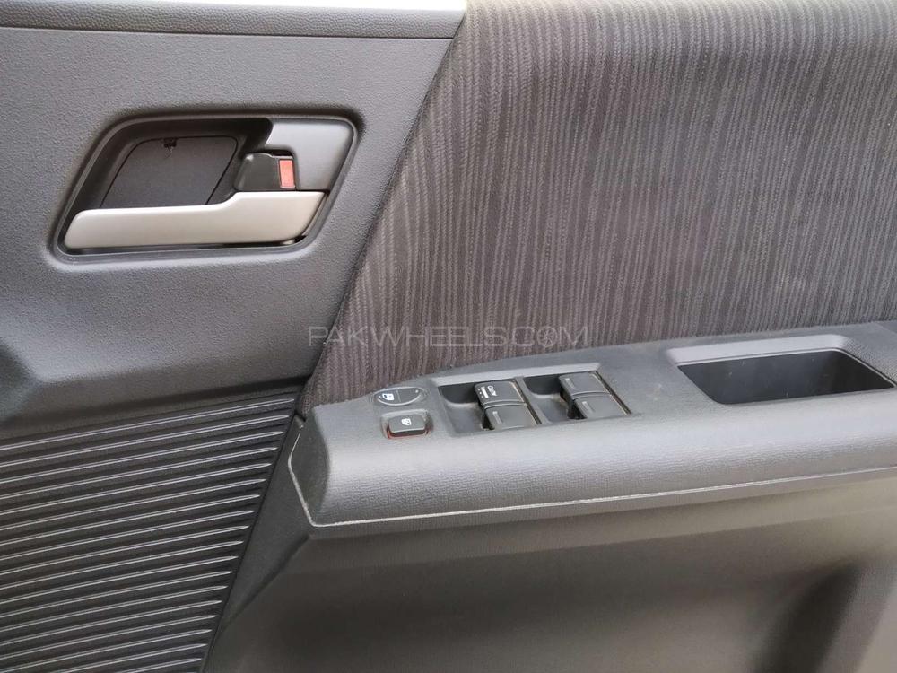 Honda Freed 2014 for Sale in Lahore Honda Freed 2014 for Sale in Lahore Image-14