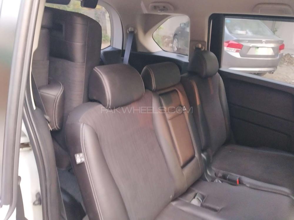 Honda Freed 2014 for Sale in Lahore Honda Freed 2014 for Sale in Lahore Image-15