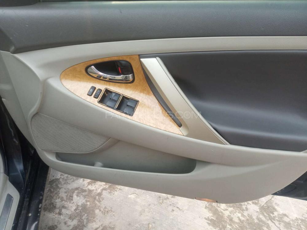 Toyota Camry 2007 for Sale in Gujranwala Toyota Camry 2007 for Sale in Gujranwala Image-9