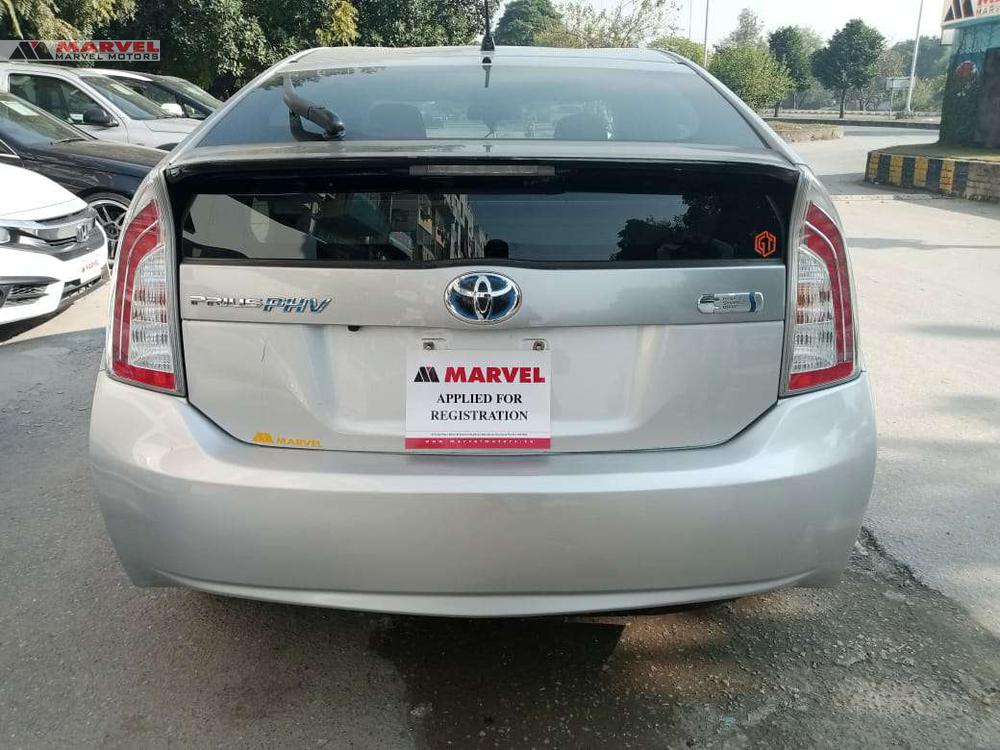 Toyota Prius 2014 for Sale in Islamabad Toyota Prius 2014 for Sale in Islamabad Image-6