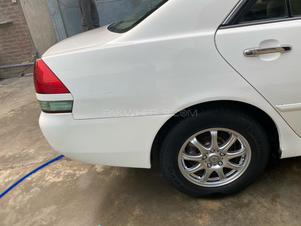 Toyota Mark II 2004 for Sale in Gujranwala Toyota Mark II 2004 for Sale in Gujranwala Image-4