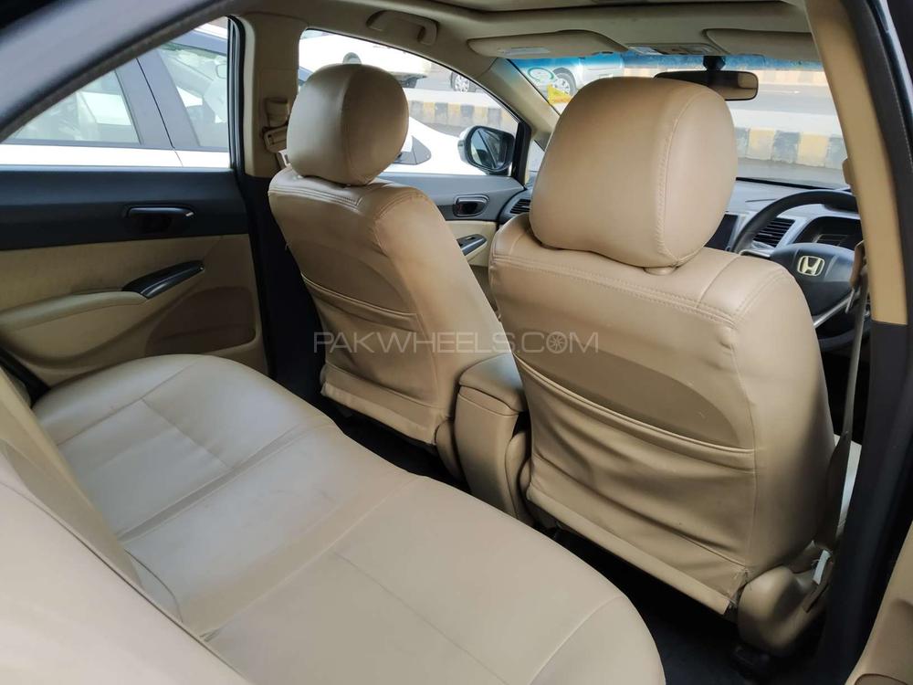 Honda Civic 2010 for Sale in Lahore Honda Civic 2010 for Sale in Lahore Image-8