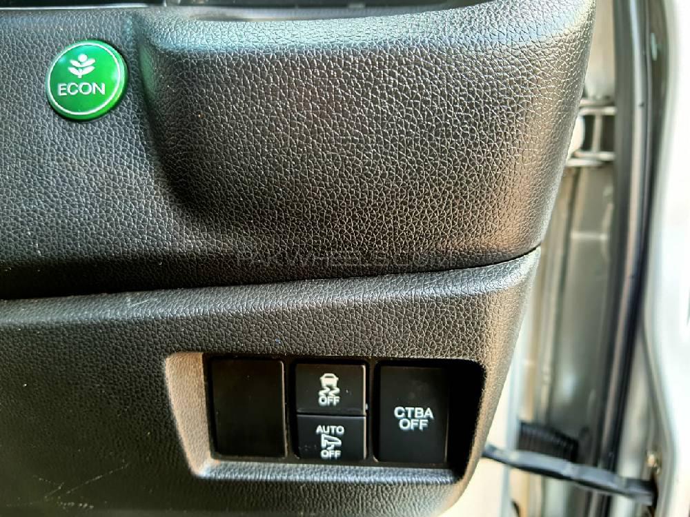 Honda N Wgn 2015 for Sale in Gujranwala Honda N Wgn 2015 for Sale in Gujranwala Image-9