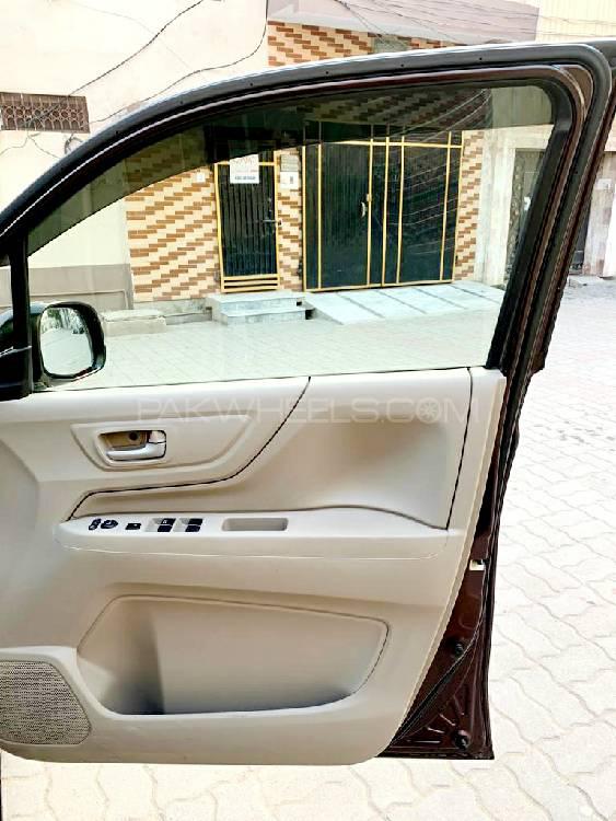 Honda N Wgn 2015 for Sale in Sialkot Honda N Wgn 2015 for Sale in Sialkot Image-10