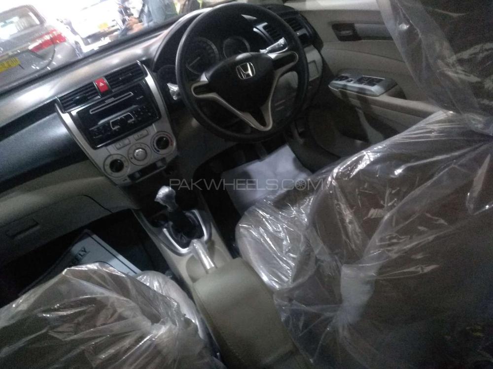 Honda City 2015 for Sale in Karachi Honda City 2015 for Sale in Karachi Image-12