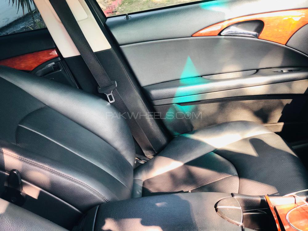 Mercedes Benz E Class 2008 for Sale in Peshawar Mercedes Benz E Class 2008 for Sale in Peshawar Image-9