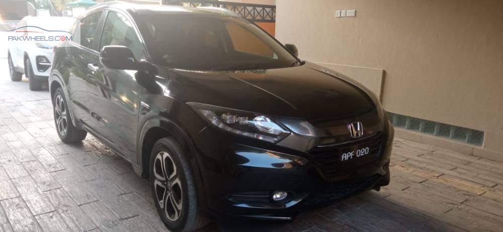ہونڈا ویزِل 2015 for Sale in اسلام آباد ہونڈا ویزِل 2015 for Sale in اسلام آباد Image-3