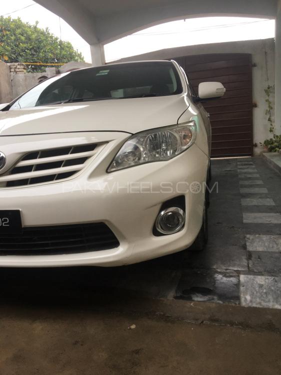 Toyota Corolla 2013 for Sale in Nowshera Image-1