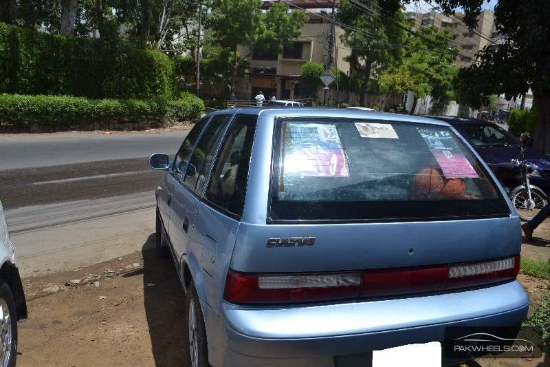 Suzuki cultus 2000