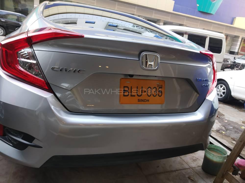 Honda Civic 2018 for Sale in Karachi Honda Civic 2018 for Sale in Karachi Image-6