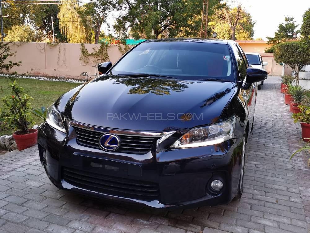 Lexus CT200h 2011 for Sale in Bahawalpur Image-1