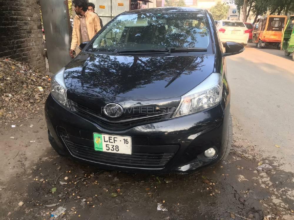 Toyota Vitz 2013 for Sale in Lahore Toyota Vitz 2013 for Sale in Lahore Image-4