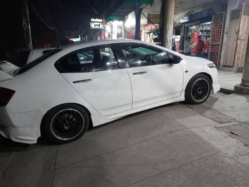 Honda City 2011 for Sale in Lahore Honda City 2011 for Sale in Lahore Image-5