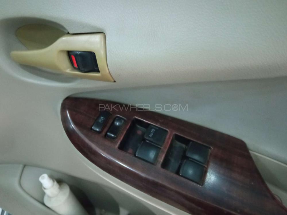 Toyota Corolla 2012 for Sale in Lahore Toyota Corolla 2012 for Sale in Lahore Image-9