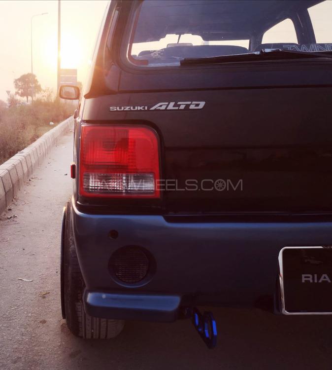 Suzuki Mehran - 2007  Suzuki Mehran - 2007  Image-2