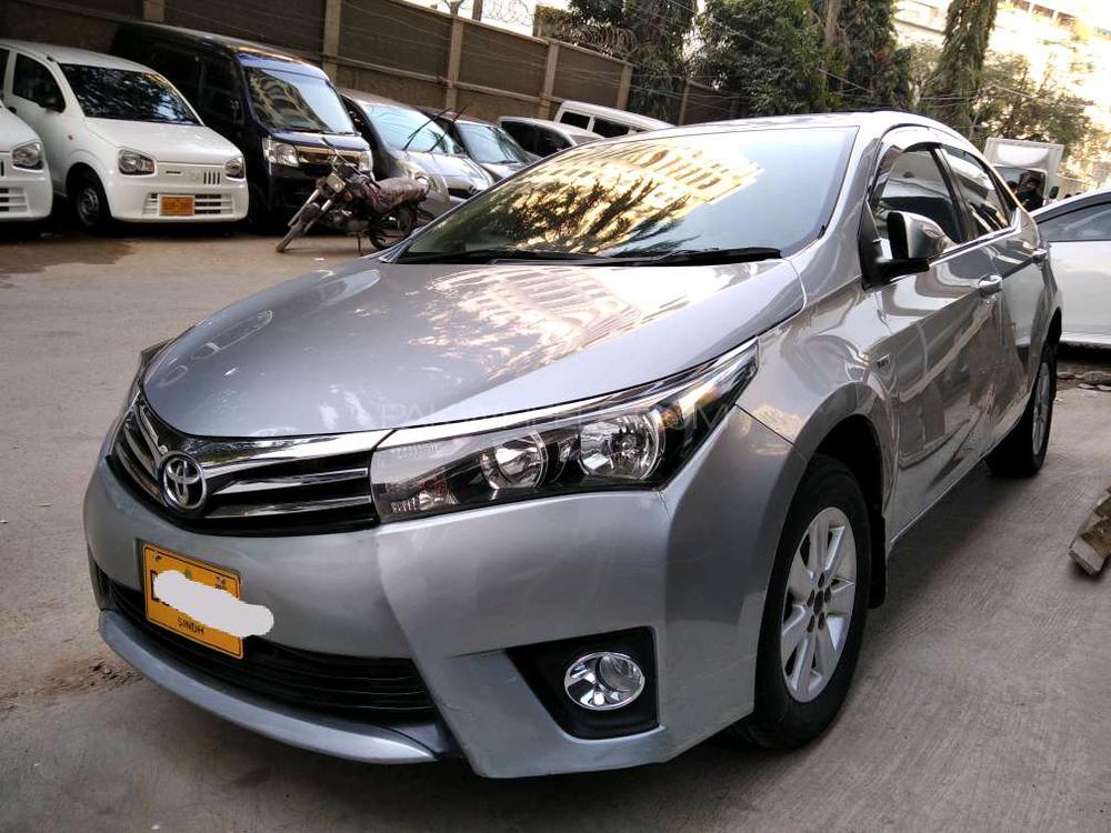 Toyota Corolla 2015 for Sale in Karachi Image-1