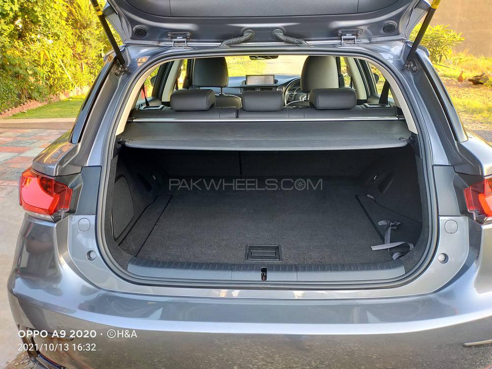 Lexus CT200h - 2018 ct200h Lexus CT200h - 2018 ct200h Image-8