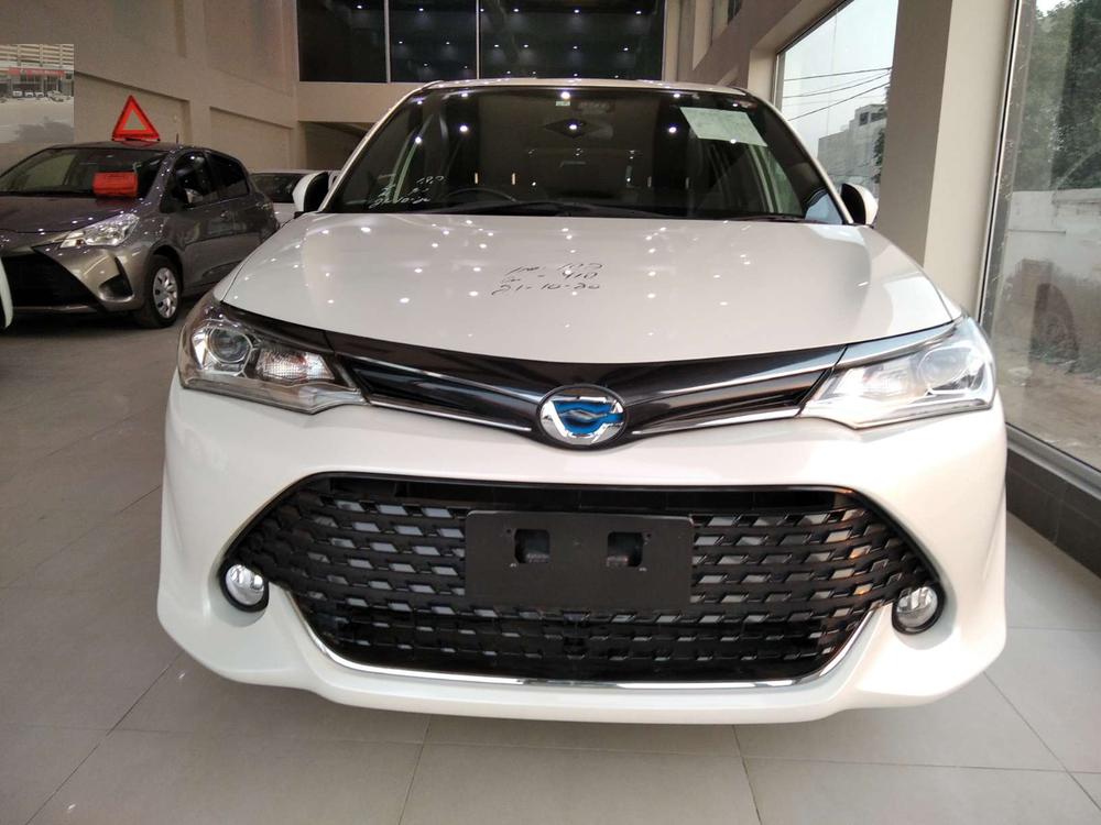 Toyota Corolla Fielder 2017 for Sale in Karachi Image-1