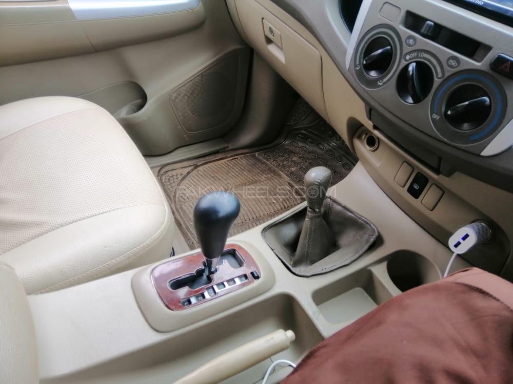 Toyota Hilux 2007 for Sale in Bahawalpur Toyota Hilux 2007 for Sale in Bahawalpur Image-13
