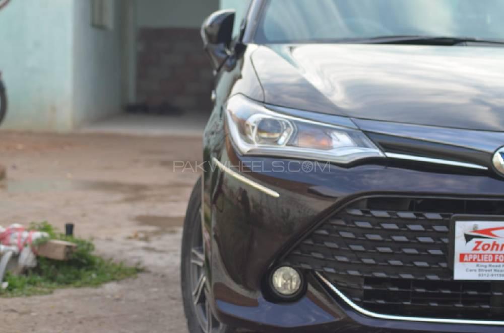 Toyota Corolla Fielder 2015 for Sale in Peshawar Image-1