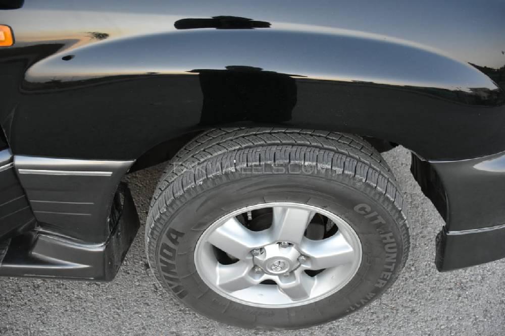 Toyota Land Cruiser 2006 for Sale in Islamabad Toyota Land Cruiser 2006 for Sale in Islamabad Image-6