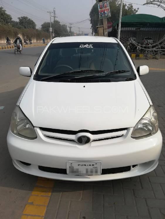 Toyota Platz 2003 for Sale in Multan Image-1