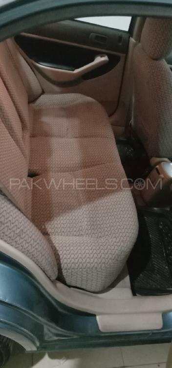 Honda Civic 2005 for Sale in Lahore Honda Civic 2005 for Sale in Lahore Image-10
