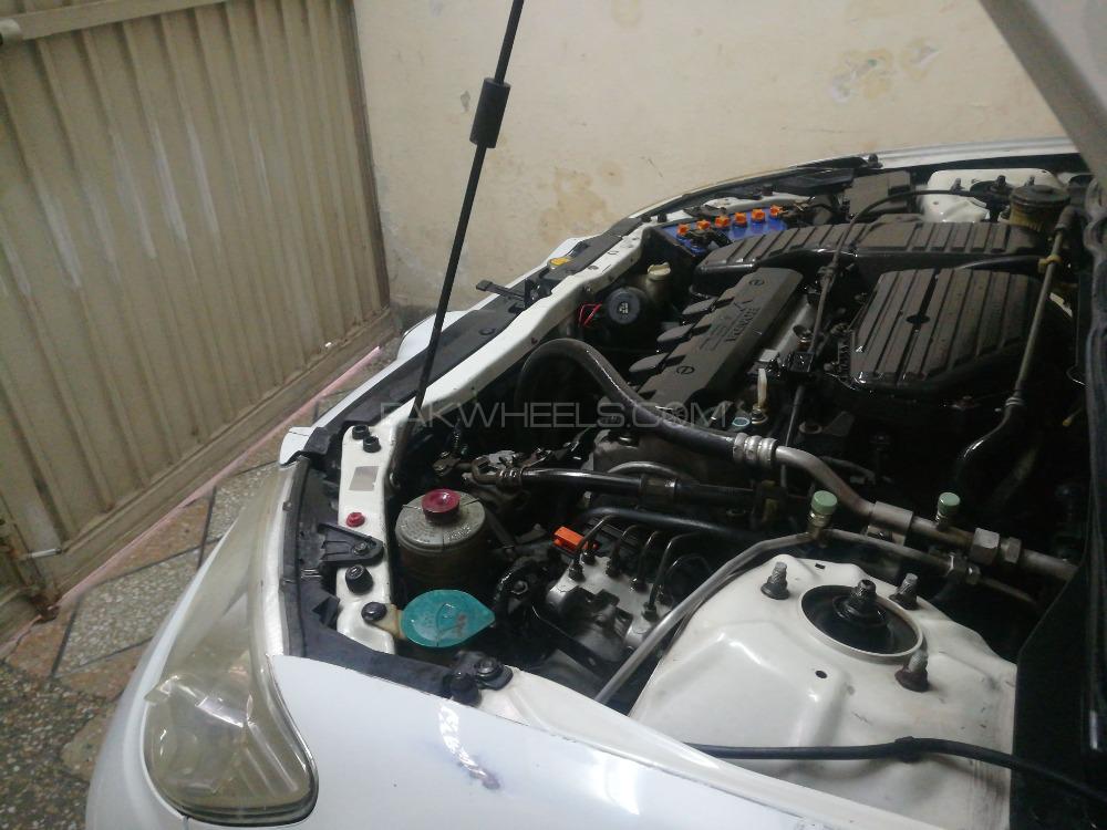 Honda Civic 2004 for Sale in Rawalpindi Honda Civic 2004 for Sale in Rawalpindi Image-5
