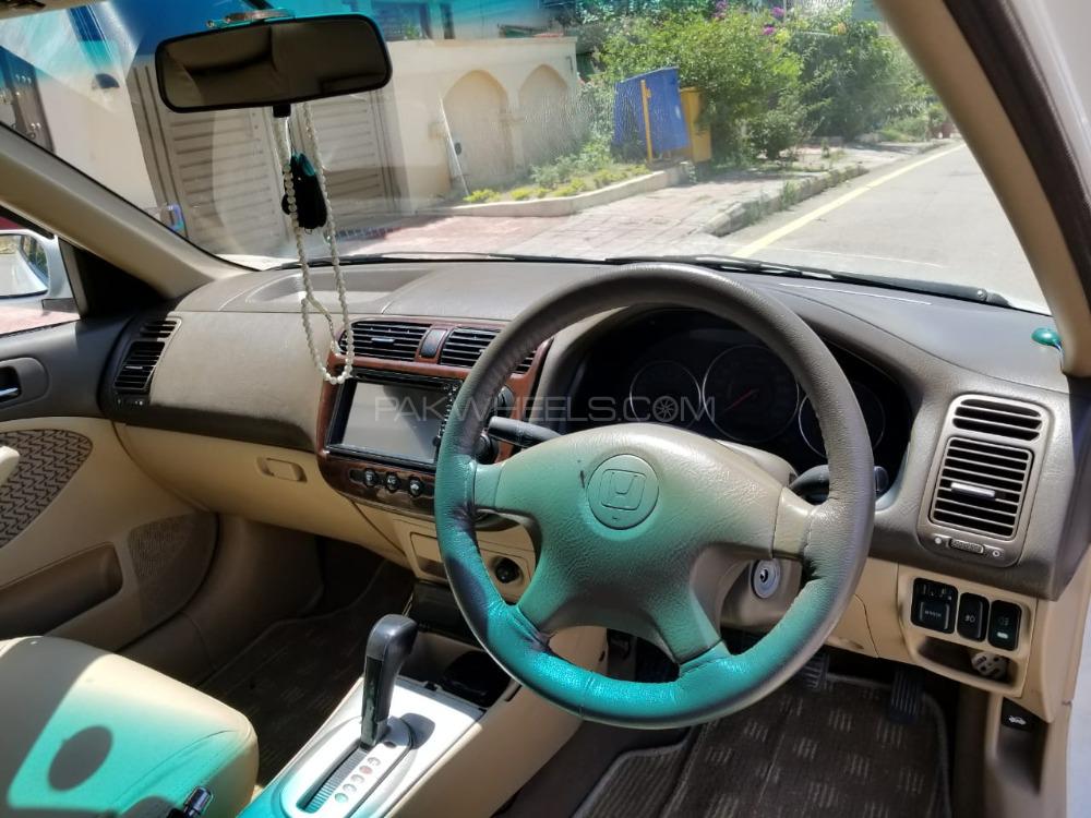 Honda Civic 2004 for Sale in Rawalpindi Honda Civic 2004 for Sale in Rawalpindi Image-9