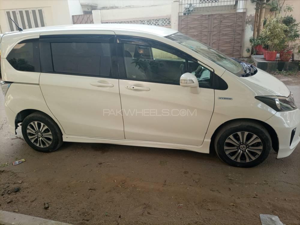 Honda Freed 2012 for Sale in Karachi Honda Freed 2012 for Sale in Karachi Image-2