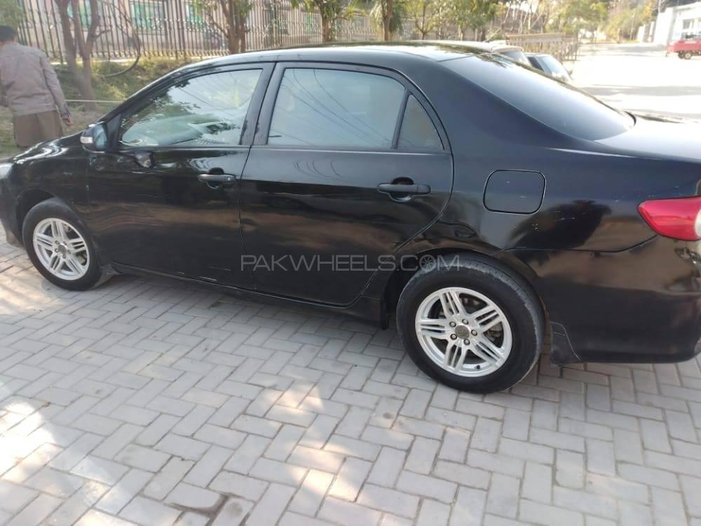 Toyota Corolla 2011 for Sale in Nowshera Image-1