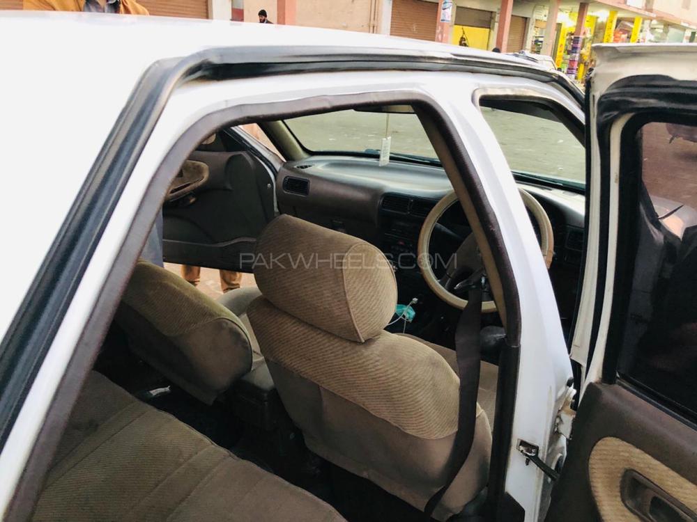 Nissan Sunny 1993 for Sale in Peshawar Nissan Sunny 1993 for Sale in Peshawar Image-4
