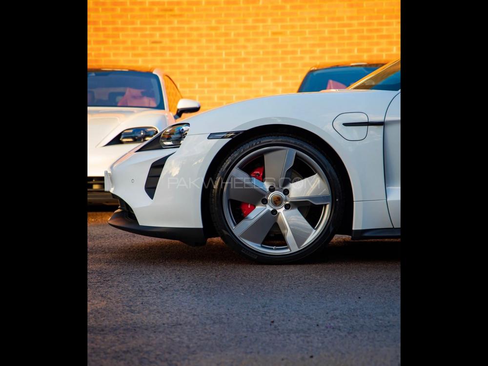 Porsche Taycan 2020 for Sale in Lahore Image-1