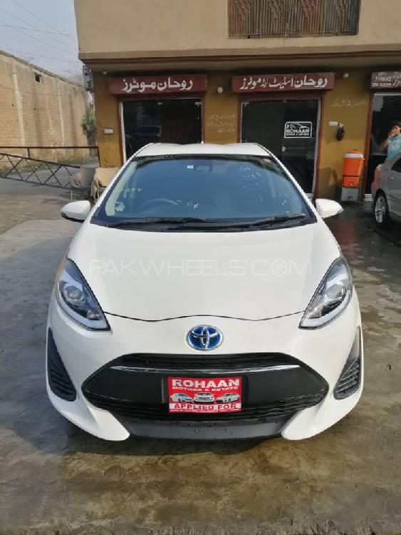 Toyota Aqua 2017 for Sale in Gujranwala Image-1
