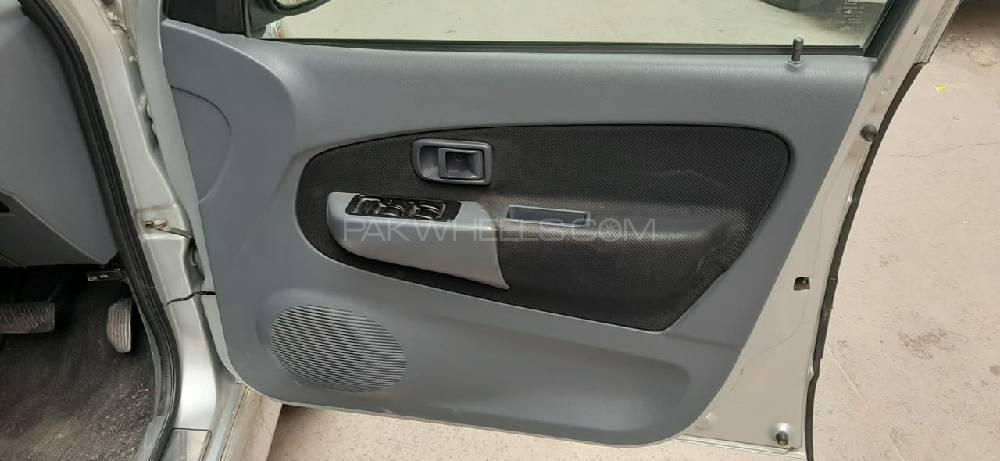 Daihatsu Terios Kid 2006 for Sale in Lahore Daihatsu Terios Kid 2006 for Sale in Lahore Image-11
