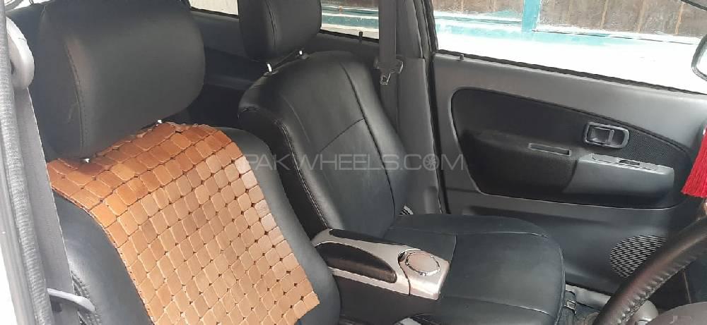 Daihatsu Terios Kid 2006 for Sale in Lahore Daihatsu Terios Kid 2006 for Sale in Lahore Image-12
