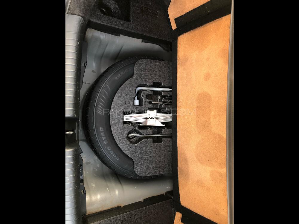 Honda Civic 2015 for Sale in Islamabad Honda Civic 2015 for Sale in Islamabad Image-12