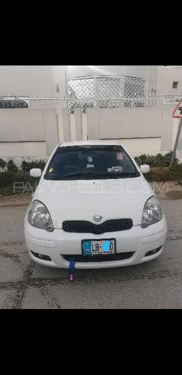 Toyota Vitz 2003 for Sale in Peshawar Image-1