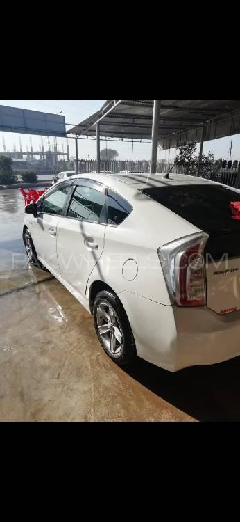 Toyota Prius 2013 for Sale in Peshawar Image-1