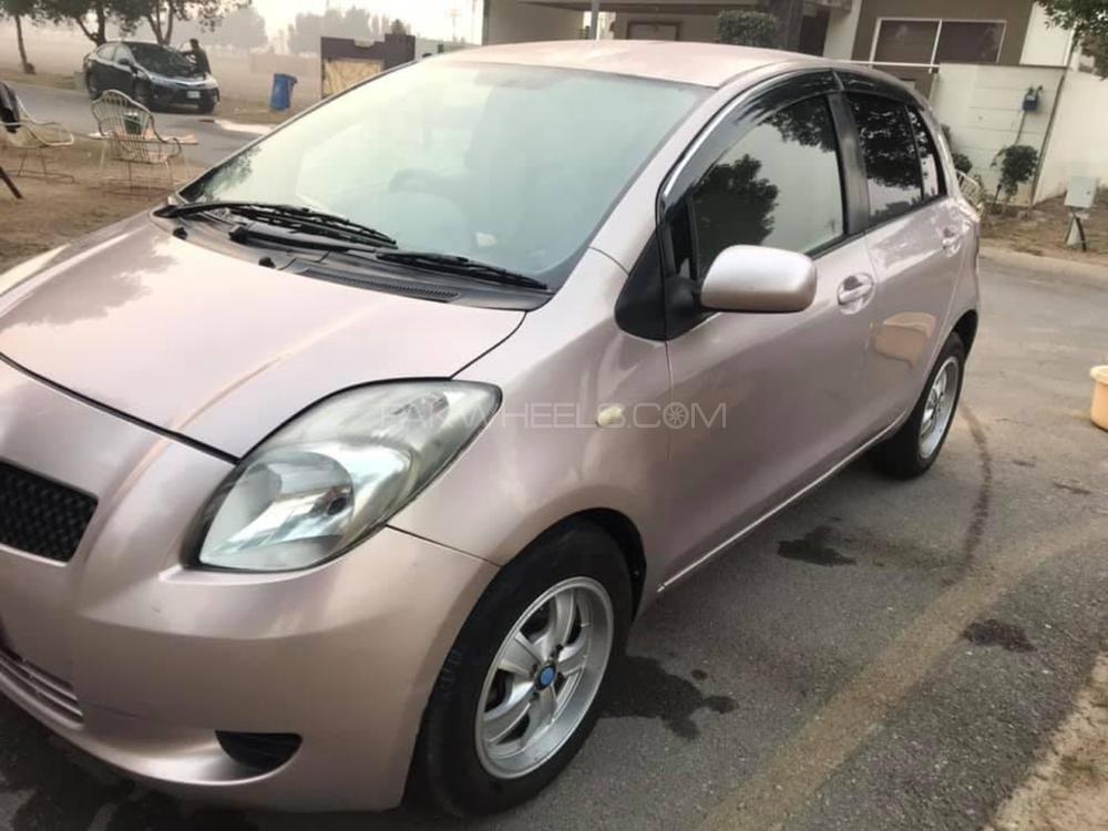 Toyota Vitz 2006 for Sale in Faisalabad Image-1