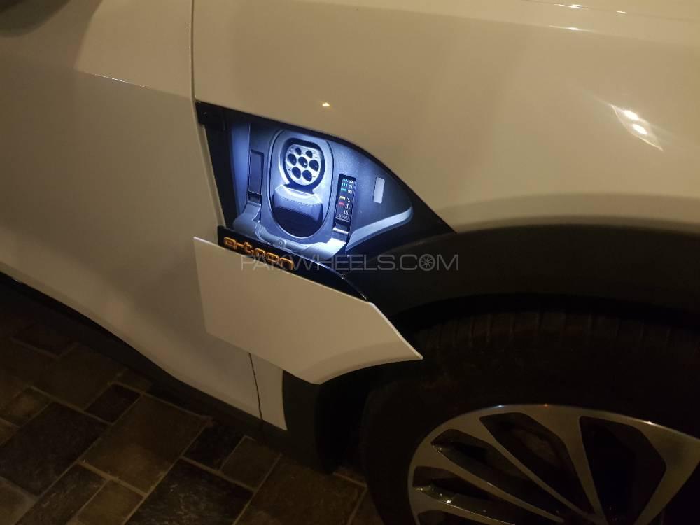 Audi e-tron 2020 for Sale in Lahore Audi e-tron 2020 for Sale in Lahore Image-10