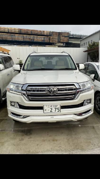 Toyota Land Cruiser 2017 for Sale in Islamabad Image-1