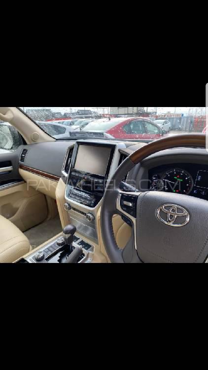 Toyota Land Cruiser 2017 for Sale in Islamabad Toyota Land Cruiser 2017 for Sale in Islamabad Image-5